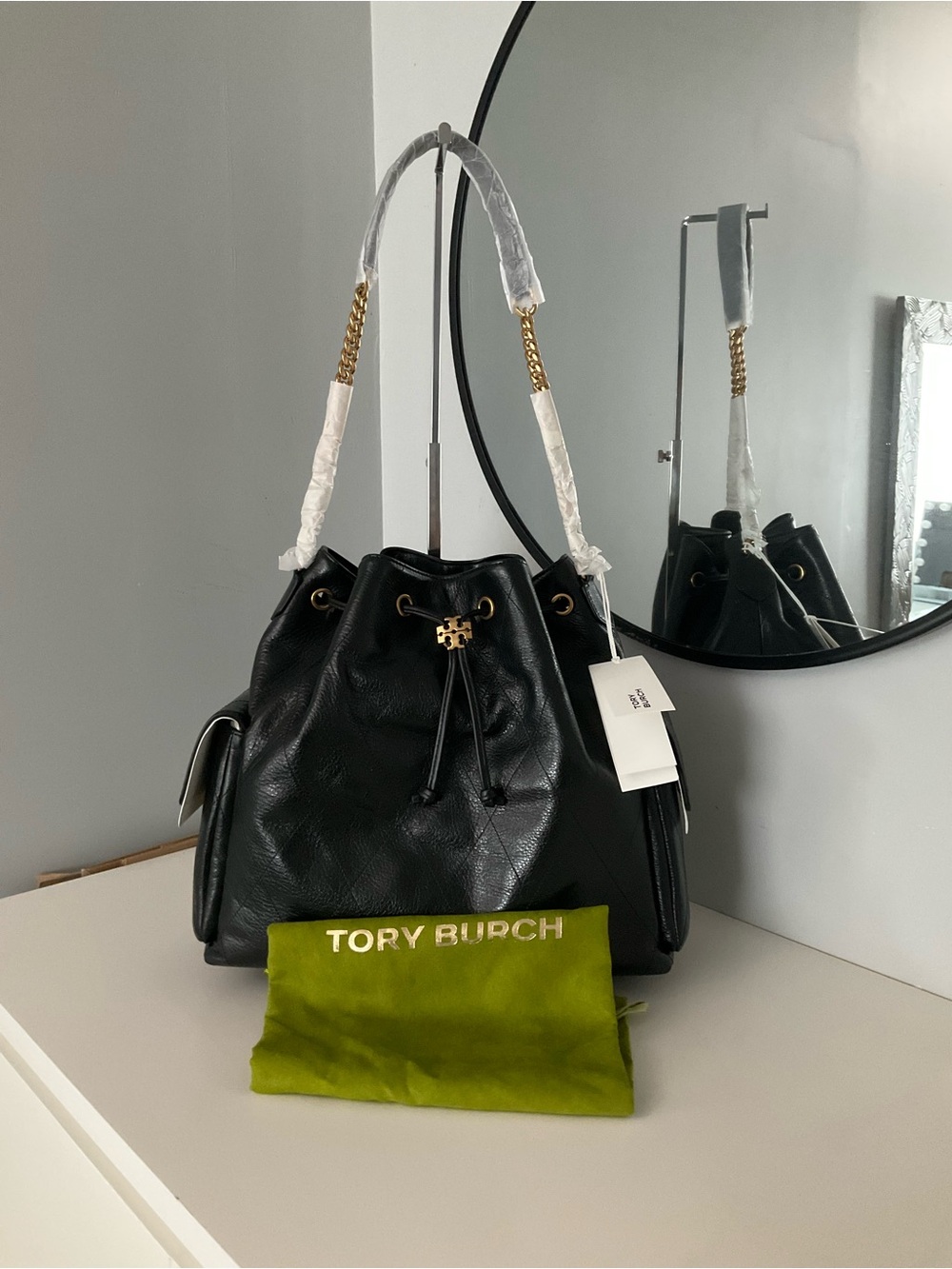 ❤️ new large Tory Burch Black Leather Drawstring Bucket Bag